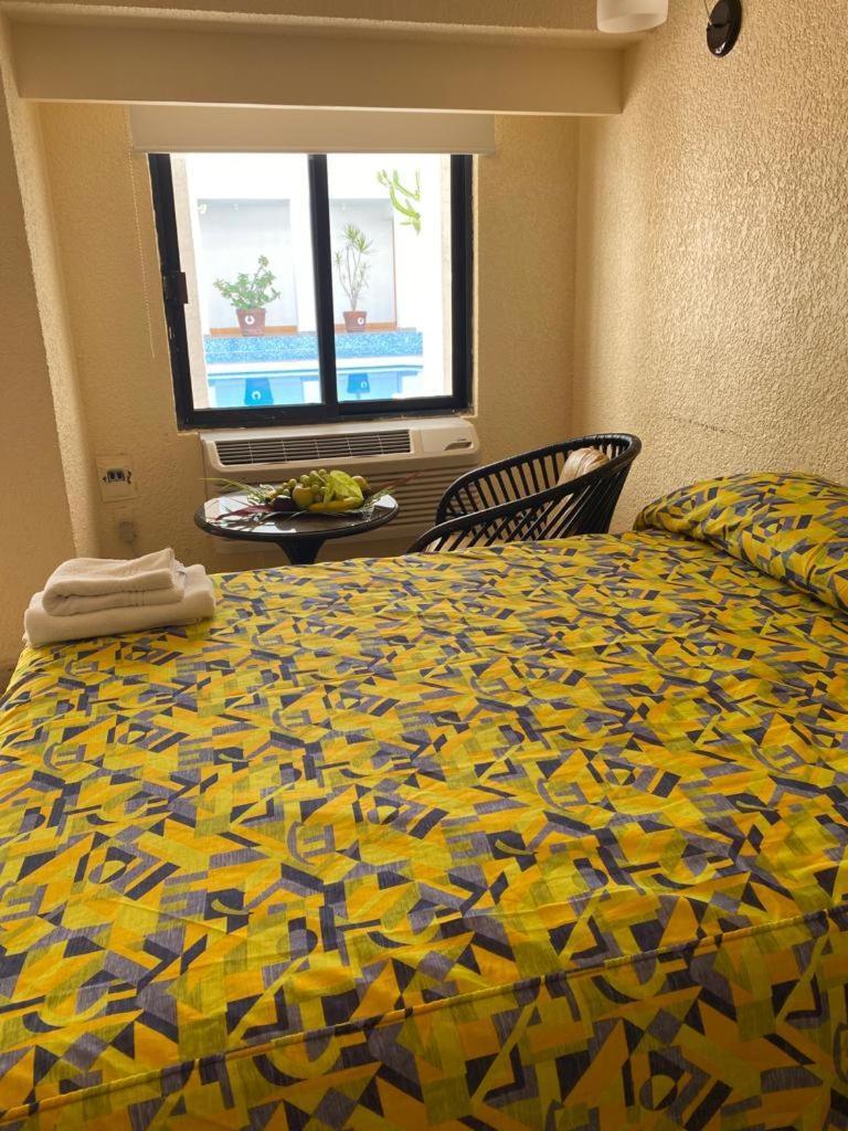 Eurohotel Ciudad del Carmen Bagian luar foto