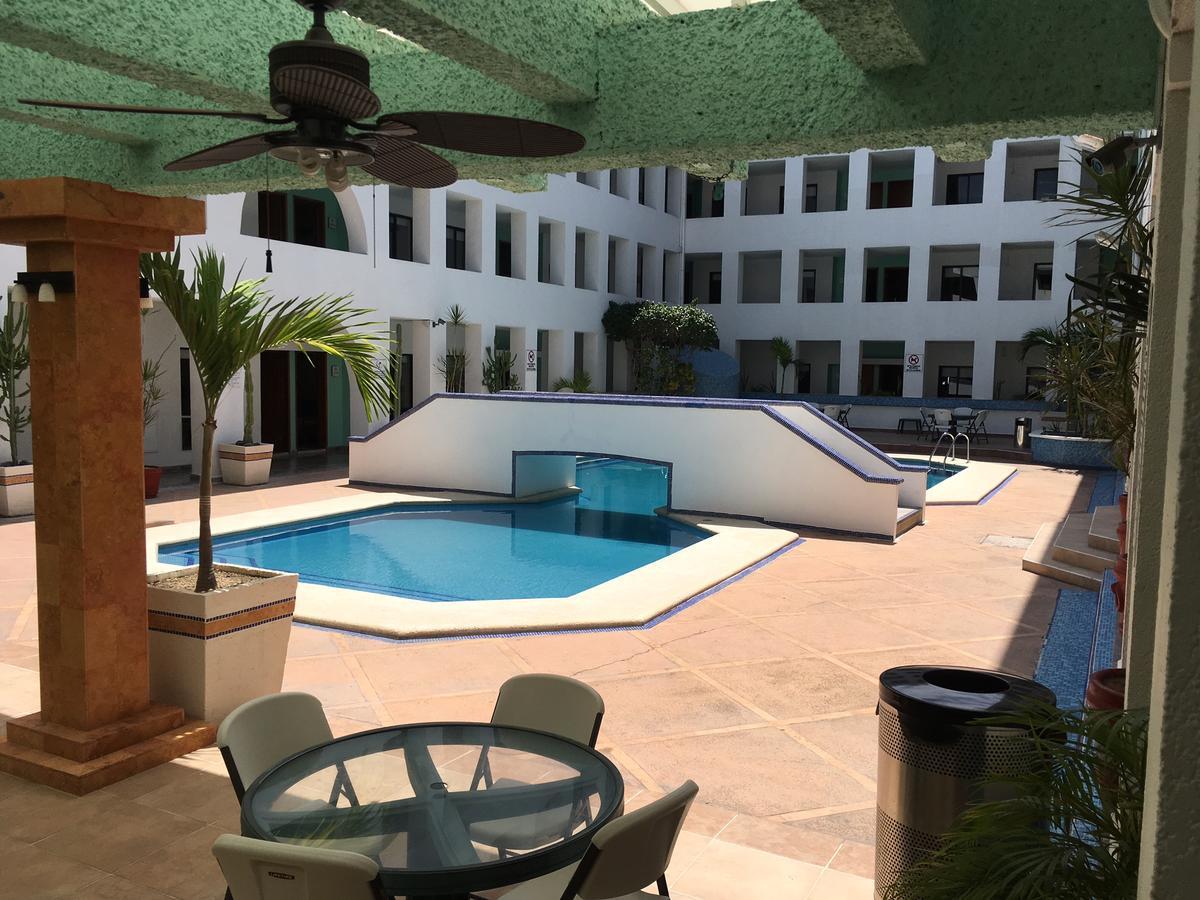 Eurohotel Ciudad del Carmen Bagian luar foto